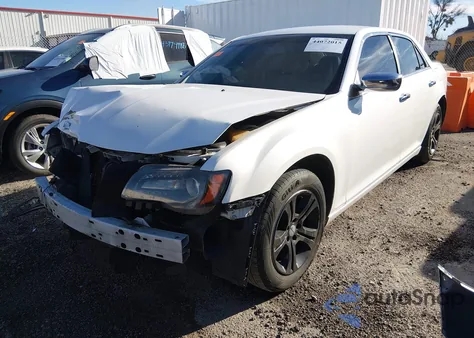 2013 Chrysler 300 Motown из США, поврежденный, VIN 2C3CCAAG4DH661929